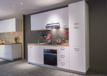 THI CÔNG ĐÓNG TỦ BẾP TẠI ĐIỆN BIÊN