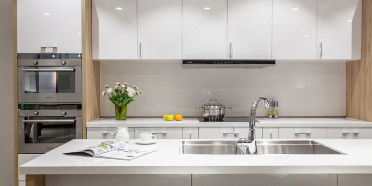 THI CÔNG ĐÓNG TỦ BẾP TẠI SƠN LA