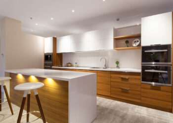 THI CÔNG ĐÓNG TỦ BẾP TẠI YÊN BÁI