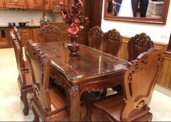 Những điều cần lưu ý khi mua bàn ăn gỗ đỏ