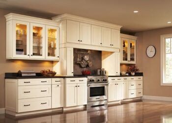 Những điều cần lưu ý khi mua tủ bếp tân cổ điển