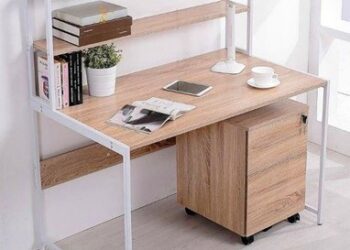 Tổng hợp 7 mẫu bàn làm việc tại nhà được yêu thích nhất