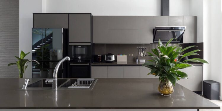 Đóng tủ bếp Phú Thọ ở đâu uy tín?